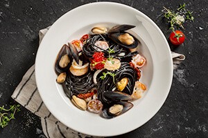 Спагетти Нери с морепродуктами
